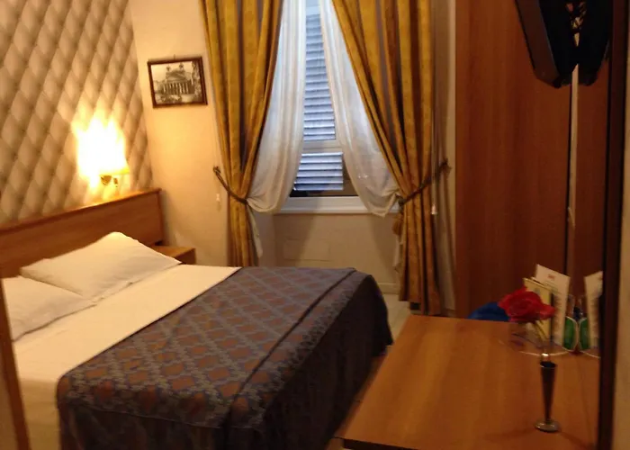 Assisi Otel 3*